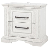 McKinney 2-drawer Nightstand with Dual USB Vintage White | White | Vintage White | 215872