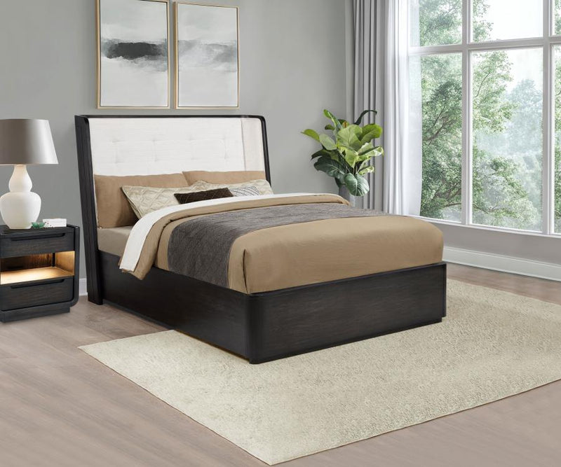Leandro 55-inch Wingback Bed Burnished Black