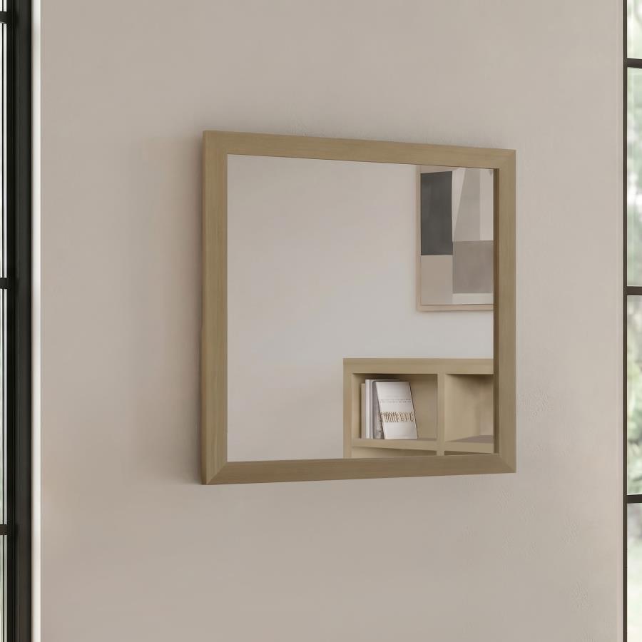 Hendricks Dresser Mirror Light Oak | Beige | Light Oak | 222654