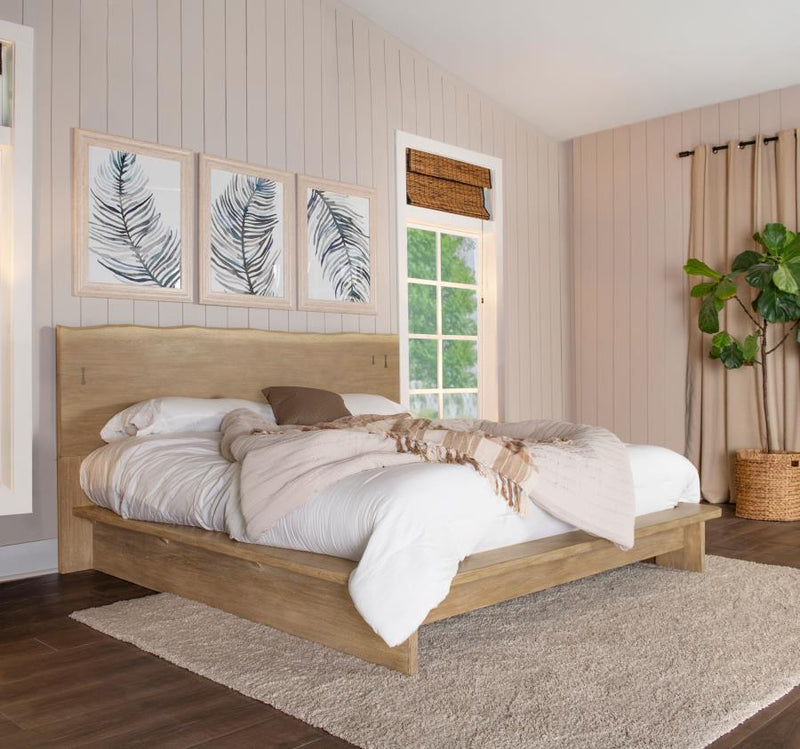 Stillwater Platform Bed
