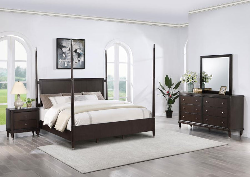 Emberlyn 4-piece Bedroom Set Brown