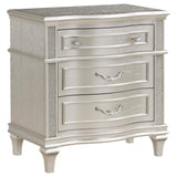 Evangeline 3-drawer Nightstand Silver Oak | Grey | Silver Oak | 223392