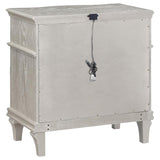 Evangeline 3-drawer Nightstand Silver Oak | Grey | Silver Oak | 223392