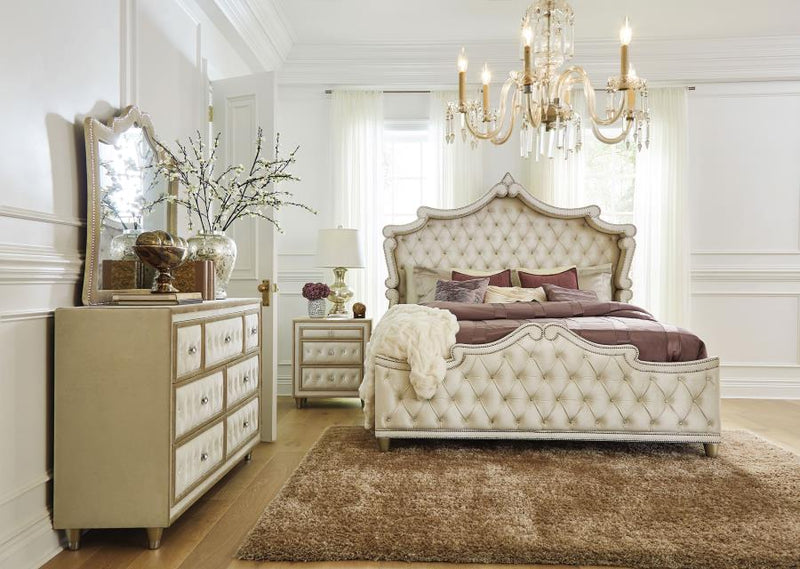 Antonella 4-piece Bedroom Set Ivory