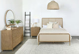 Arini 4-piece Queen Bedroom Set Cream and Sand Wash | Gallery | 224301QCRM-S4 224301KECRM-S4 224301KWCRM-S4 224301QCRM-S5 224301KECRM-S5 224301KWCRM-S5