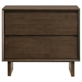 Glenwood 2-drawer Nightstand Bedside Table Warm Brown | Brown | Warm Brown | 225012