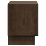 Glenwood 2-drawer Nightstand Bedside Table Warm Brown | Brown | Warm Brown | 225012