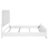 Gracemont 57-inch Eastern King Panel Bed Grey and White | White | 225071KE