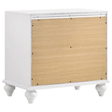 Barzini 4-piece Queen Bedroom Set White | Gallery | 300843Q-S4 300843KE-S4 300843KW-S4 300843Q-S5 300843KE-S5 300843KW-S5