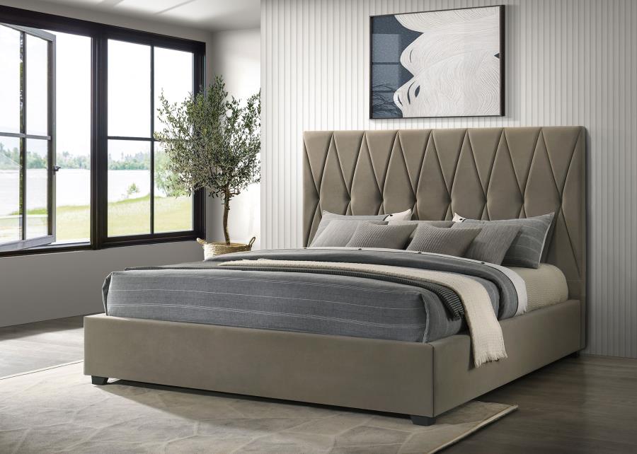 Delsea Upholstered Eastern King Platform Bed Light Brown | Eastern King | Brown | Light Brown | 315975KE