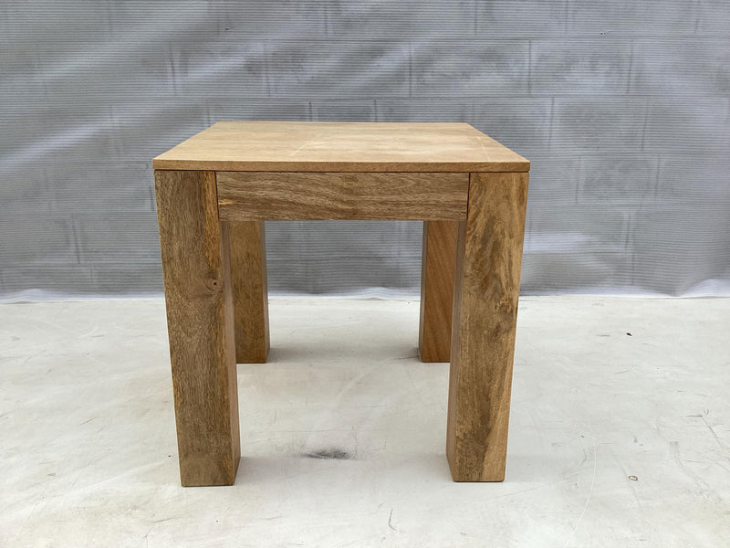 HP0426 End Table Natural