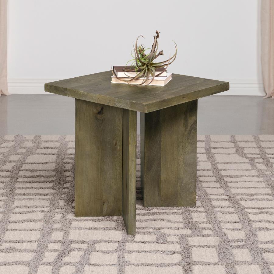 Andando Square Solid Wood End Table Mango Brown | Brown | Mango Brown | 708497